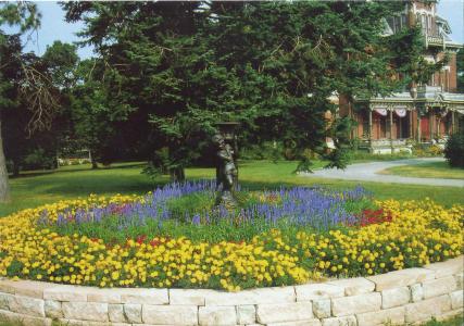Vaile Mansion Arboretum